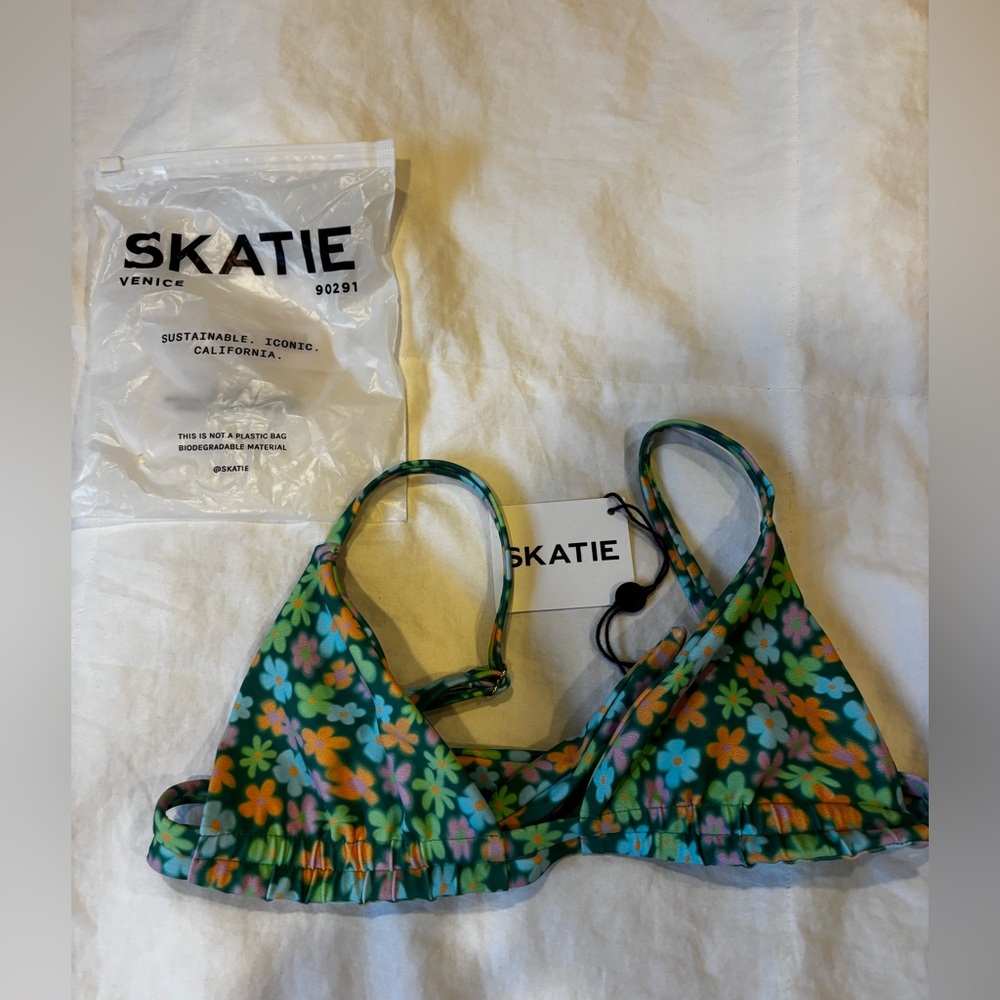 NWT SKATIE Sonny Bikini Top- Napali